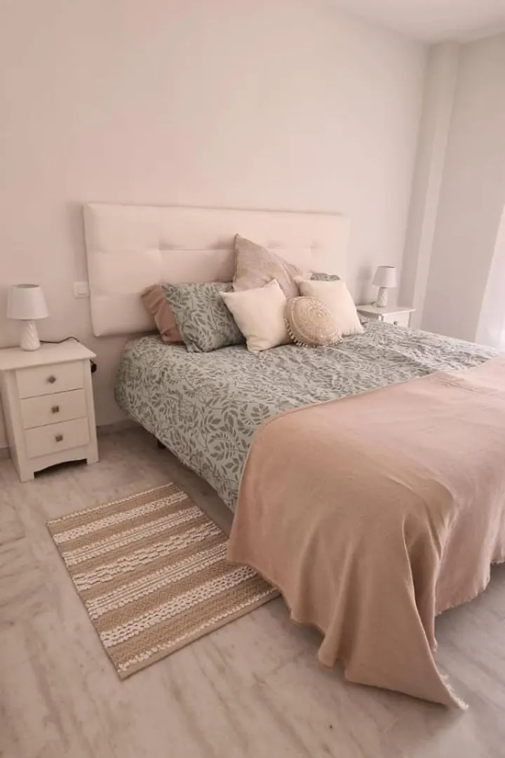 Samsora- Marbella Daire