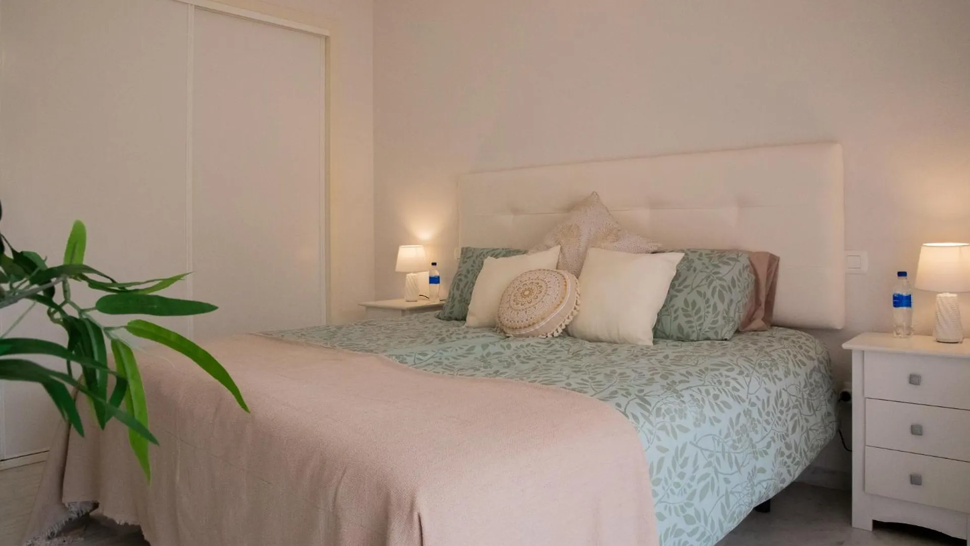 Samsora- Marbella Daire İspanya